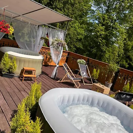 Hotel Szklarski Dworek *