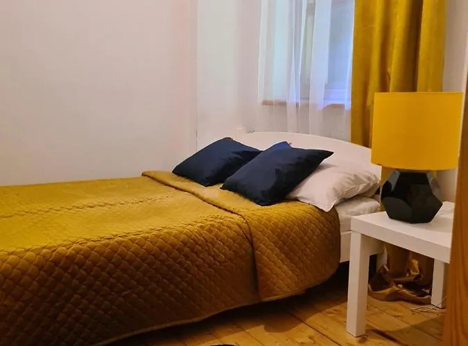 Отель Szklarski Dworek Шклярска-Поремба