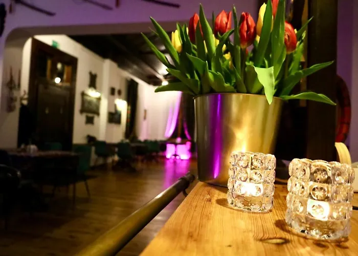 Szklarski Dworek * Шклярска-Поремба