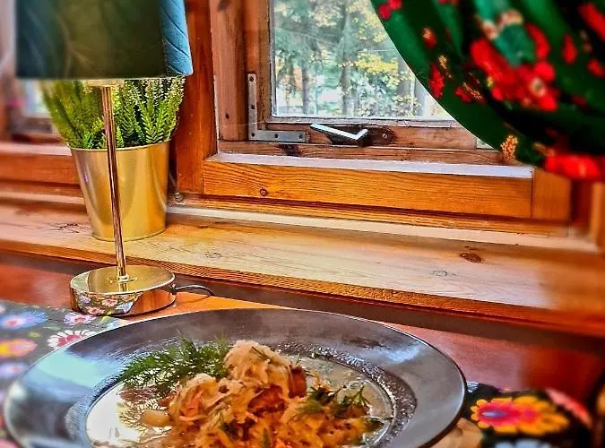 Szklarski Dworek Отель *