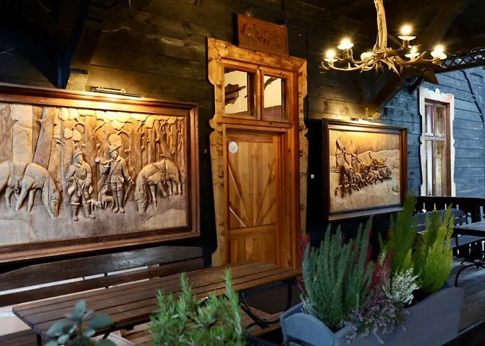 Szklarski Dworek * Шклярска-Поремба