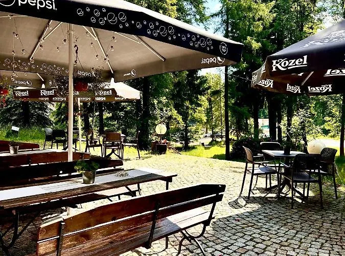 Отель Szklarski Dworek Шклярска-Поремба