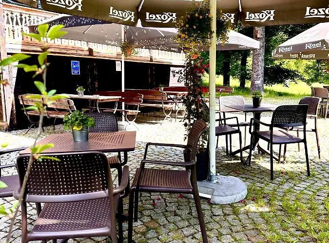 Отель Szklarski Dworek Шклярска-Поремба