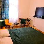 Szklarski Dworek 斯克拉斯卡波伦巴