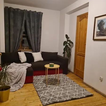 فندق Szklarski Dworek *