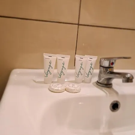 Szklarski Dworek فندق