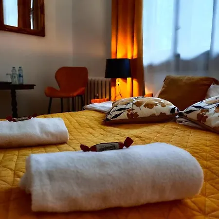 Szklarski Dworek * شكلارسكا بوريبا