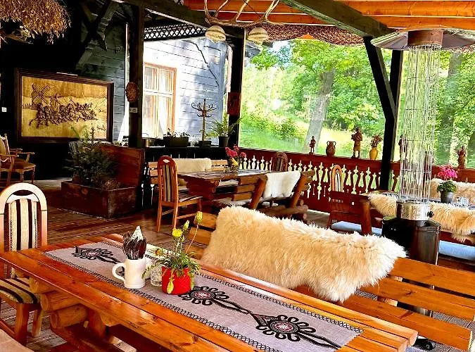 Hotel Szklarski Dworek *